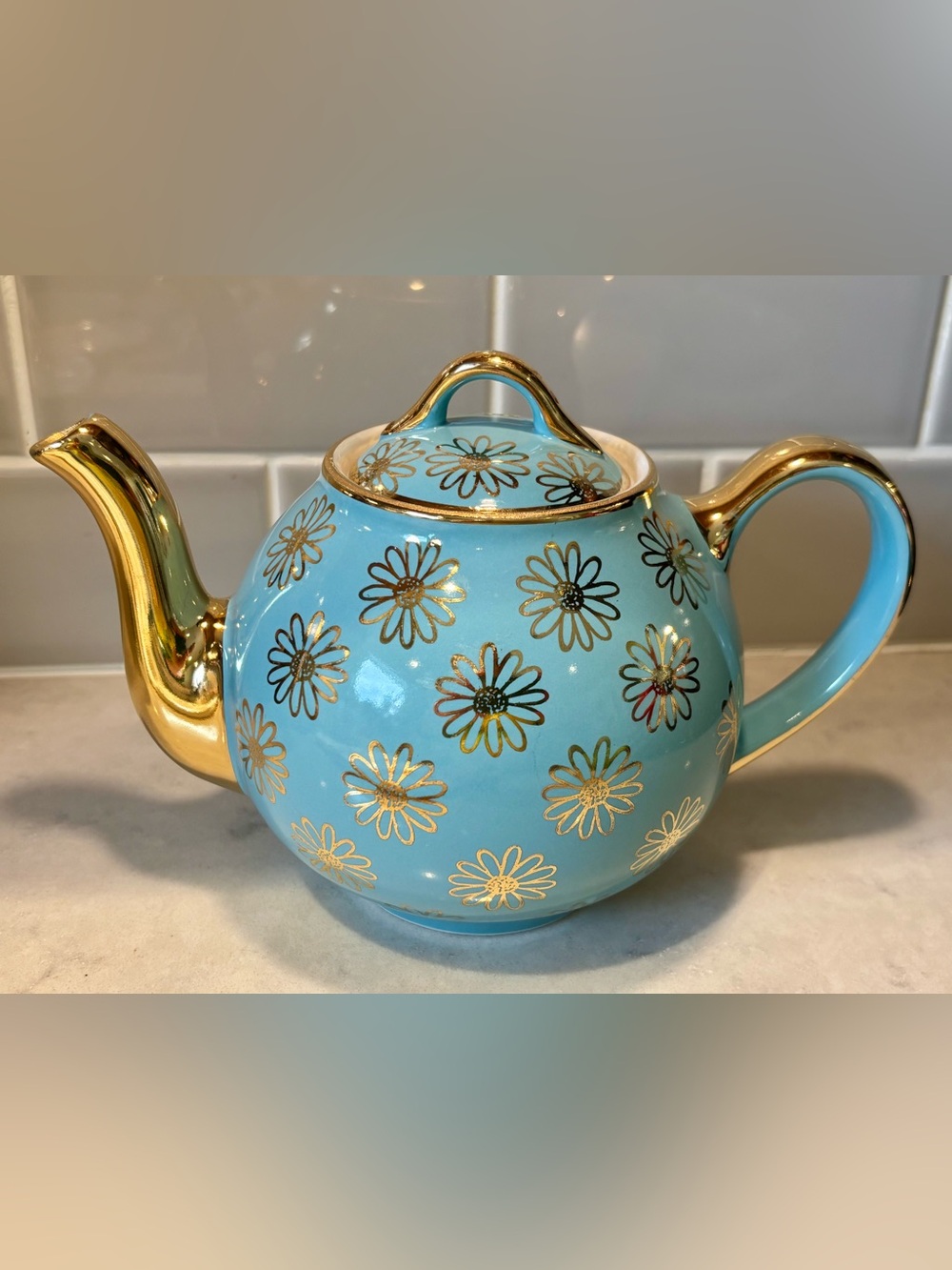 Vintage 1950’s Hall Teapot Blue With Gold Daisy MCM Design 6 Cup Gold Label